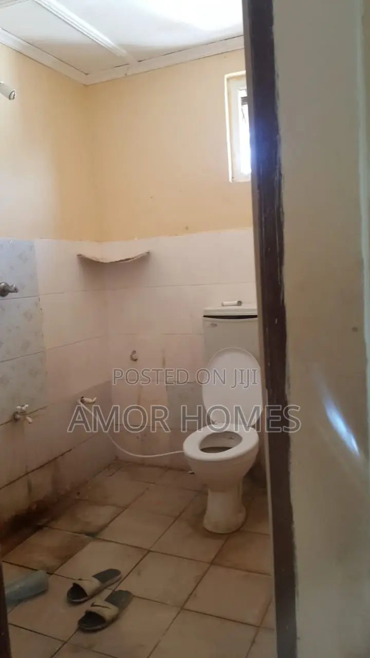 1bdrm Bedsitter in Bakarani-Kanu, Mshomoroni for rent in Mshomoroni