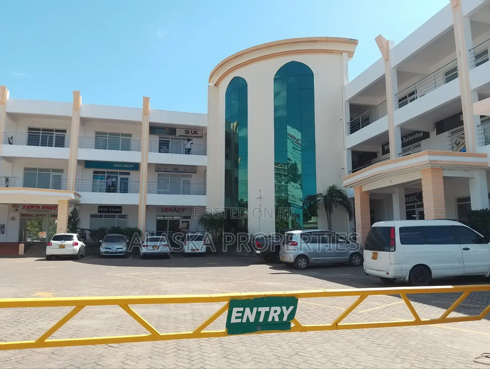 Office To Let In Nyali Estate in Nyali