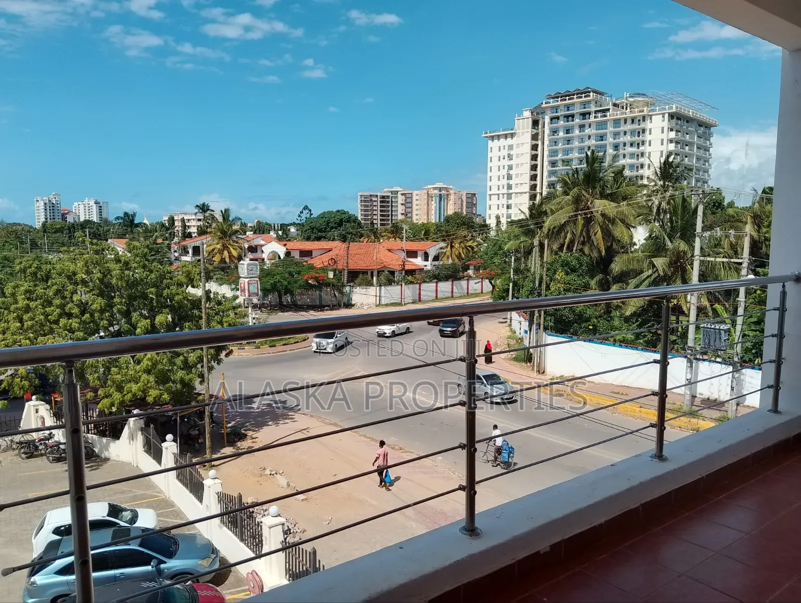 Office To Let In Nyali Estate in Nyali