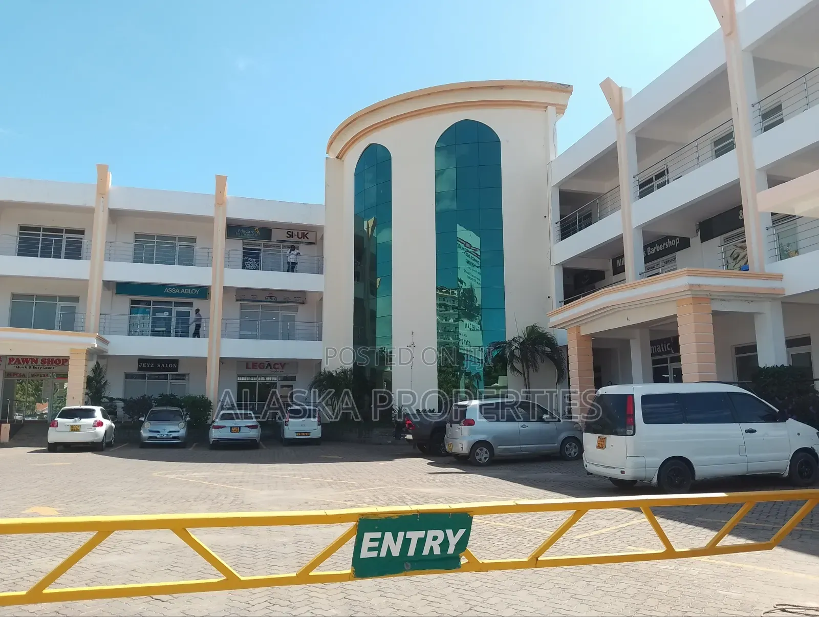Business Space to Let in Nyali Links Road in Nyali