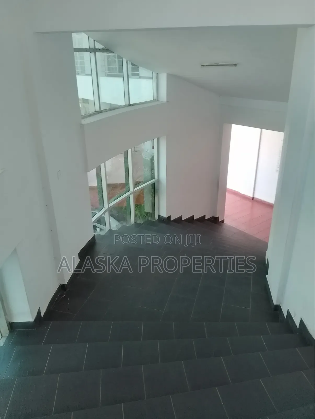 Business Space to Let in Nyali Links Road in Nyali