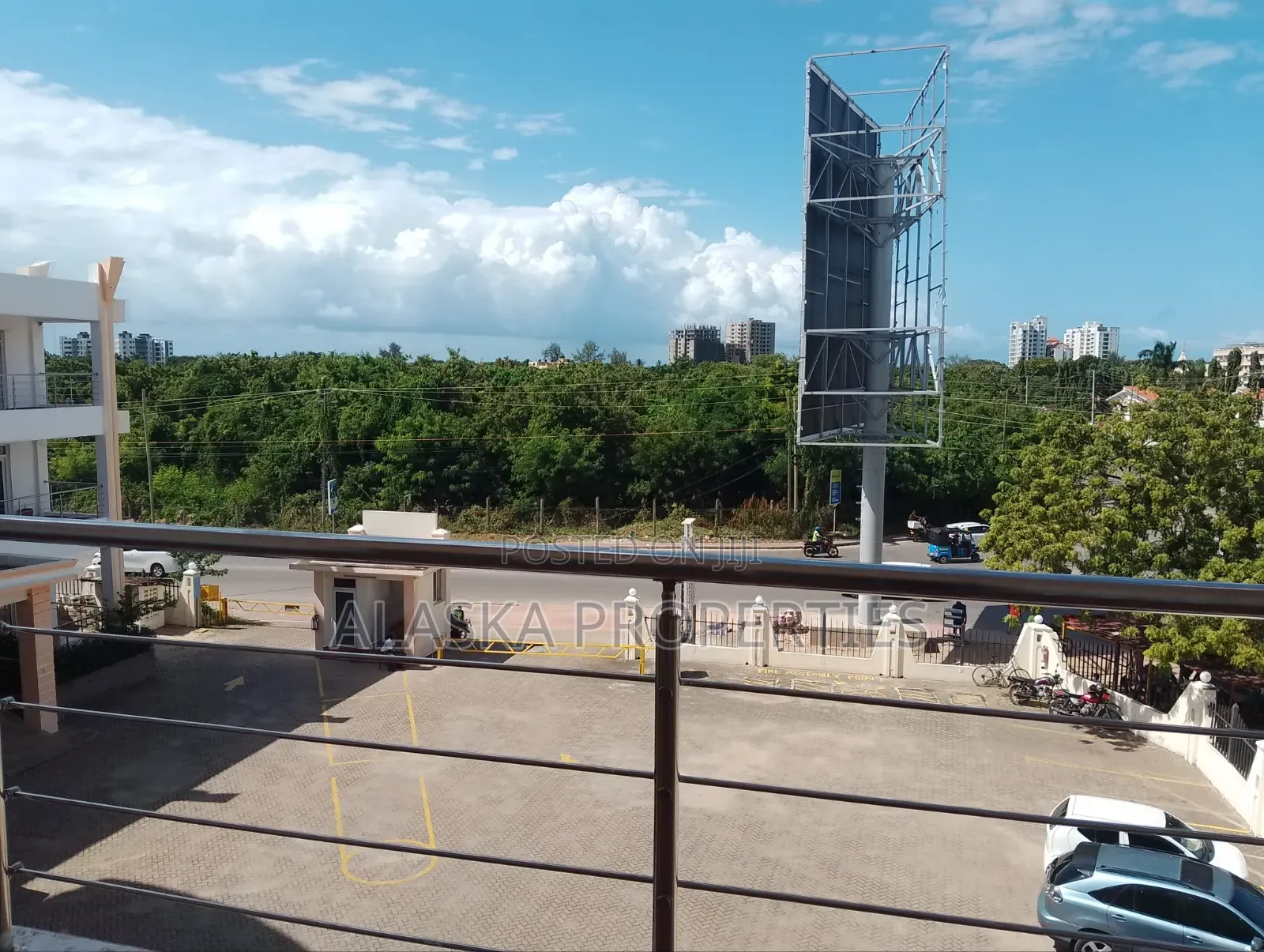 Business Space to Let in Nyali Links Road in Nyali