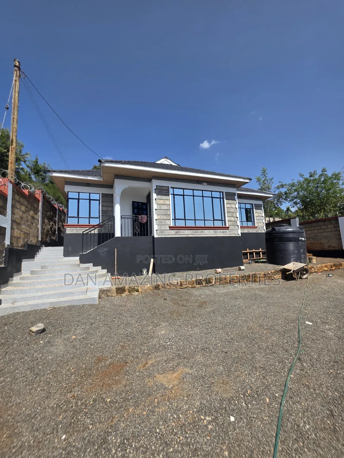 4bdrm Bungalow in Maragara Rd, Kibiku for sale in Kibiku