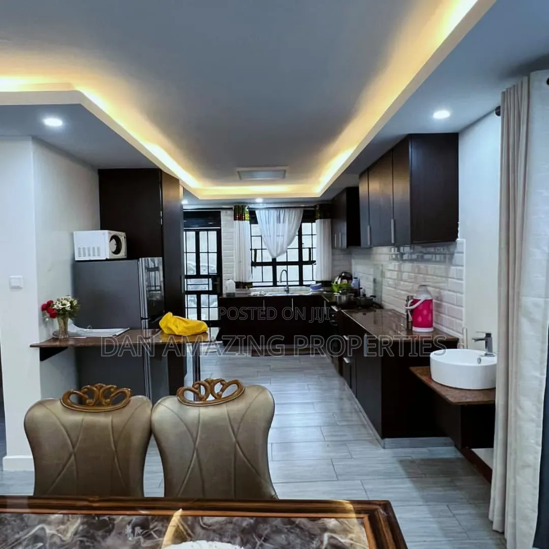 4bdrm Maisonette in Smith Area Plus Dsq, Nkoroi for rent in Nkoroi