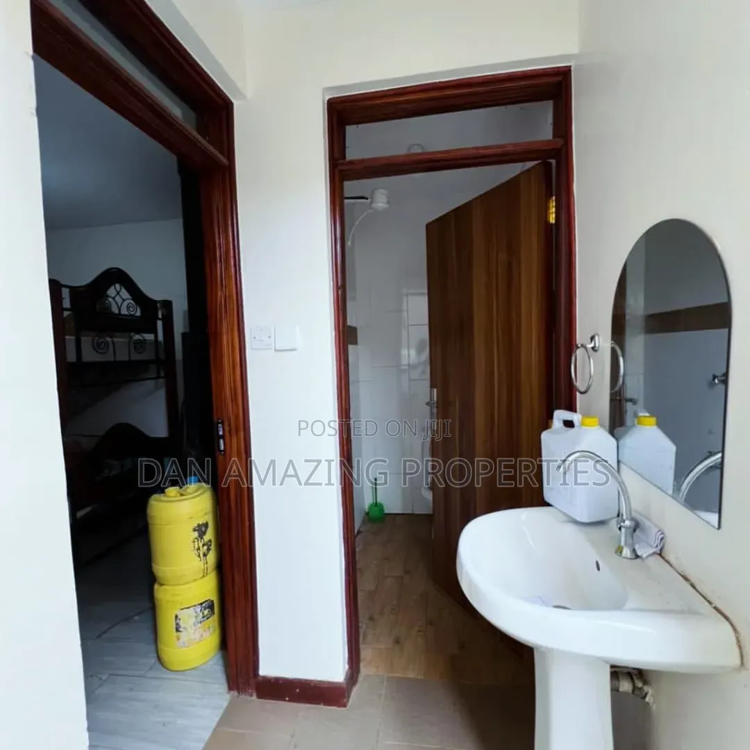 4bdrm Maisonette in Smith Area Plus Dsq, Nkoroi for rent in Nkoroi