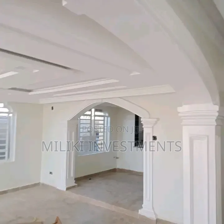 4bdrm Maisonette in Makongeni, Ngoliba for sale in Ngoliba