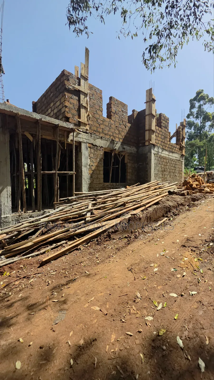 4bdrm Maisonette in Ngere Rd Plus Dsq, Kibiku for sale in Kibiku