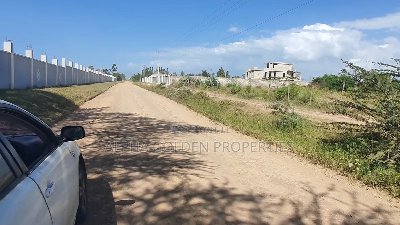 Prime 1 Acre Touching Olpajeta Main Road in Nanyuki