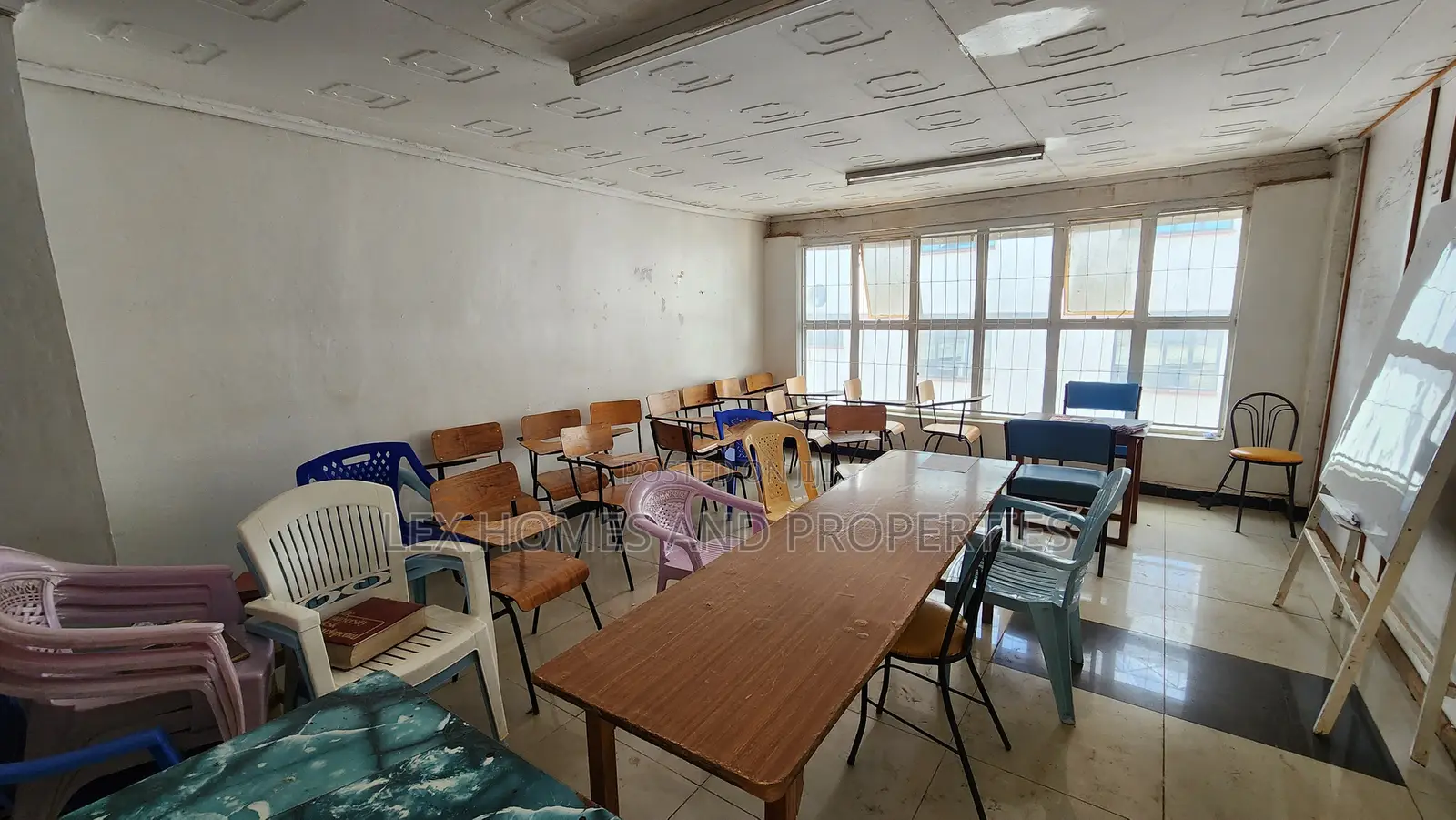 Office to Let P.M in NkaiMurunya