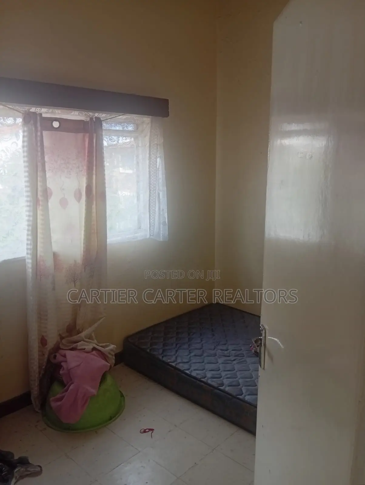 3bdrm Mansion in BuruBuru for sale in BuruBuru