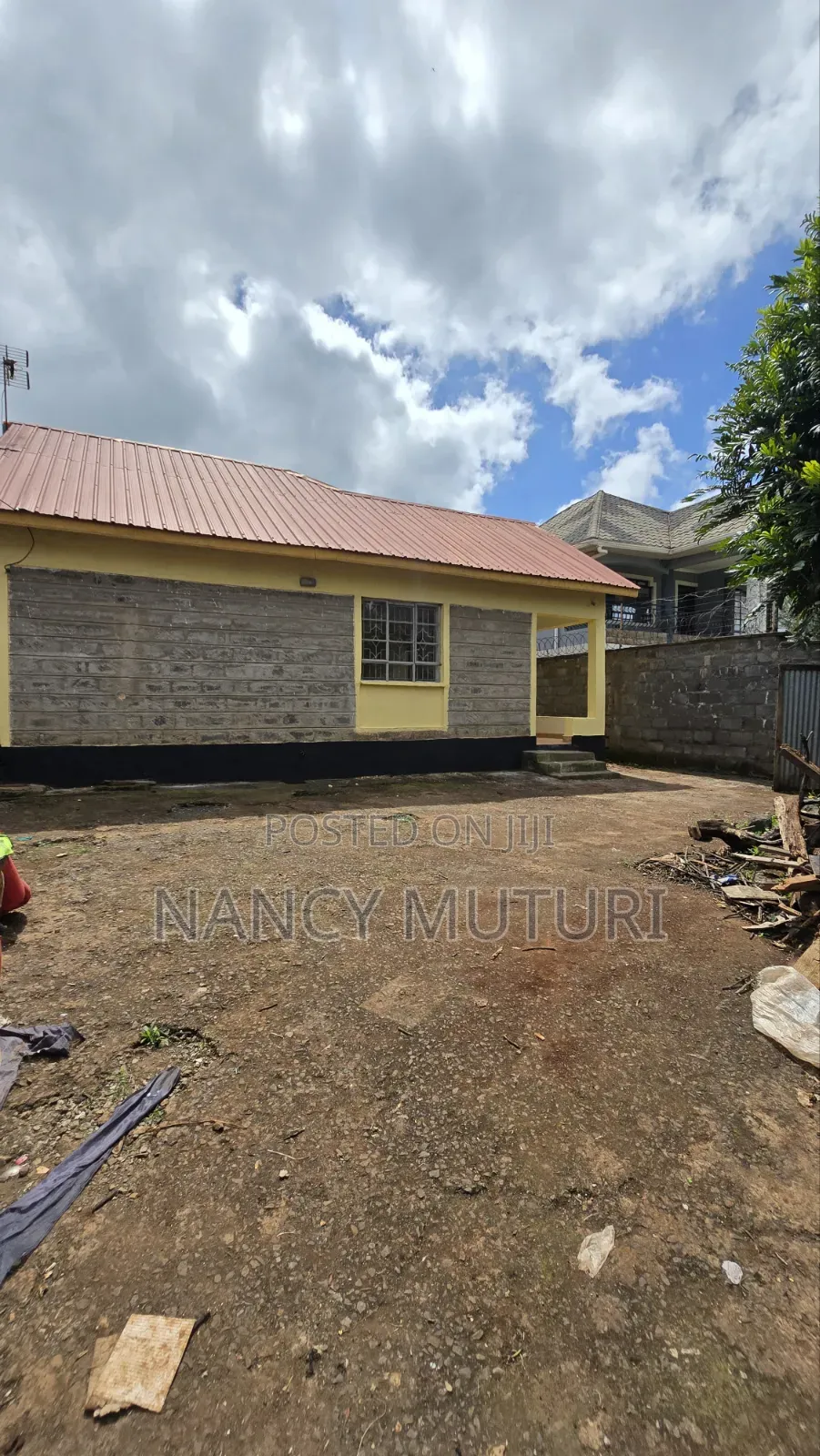 4bdrm Bungalow in Kasphat, Banana for rent in Banana