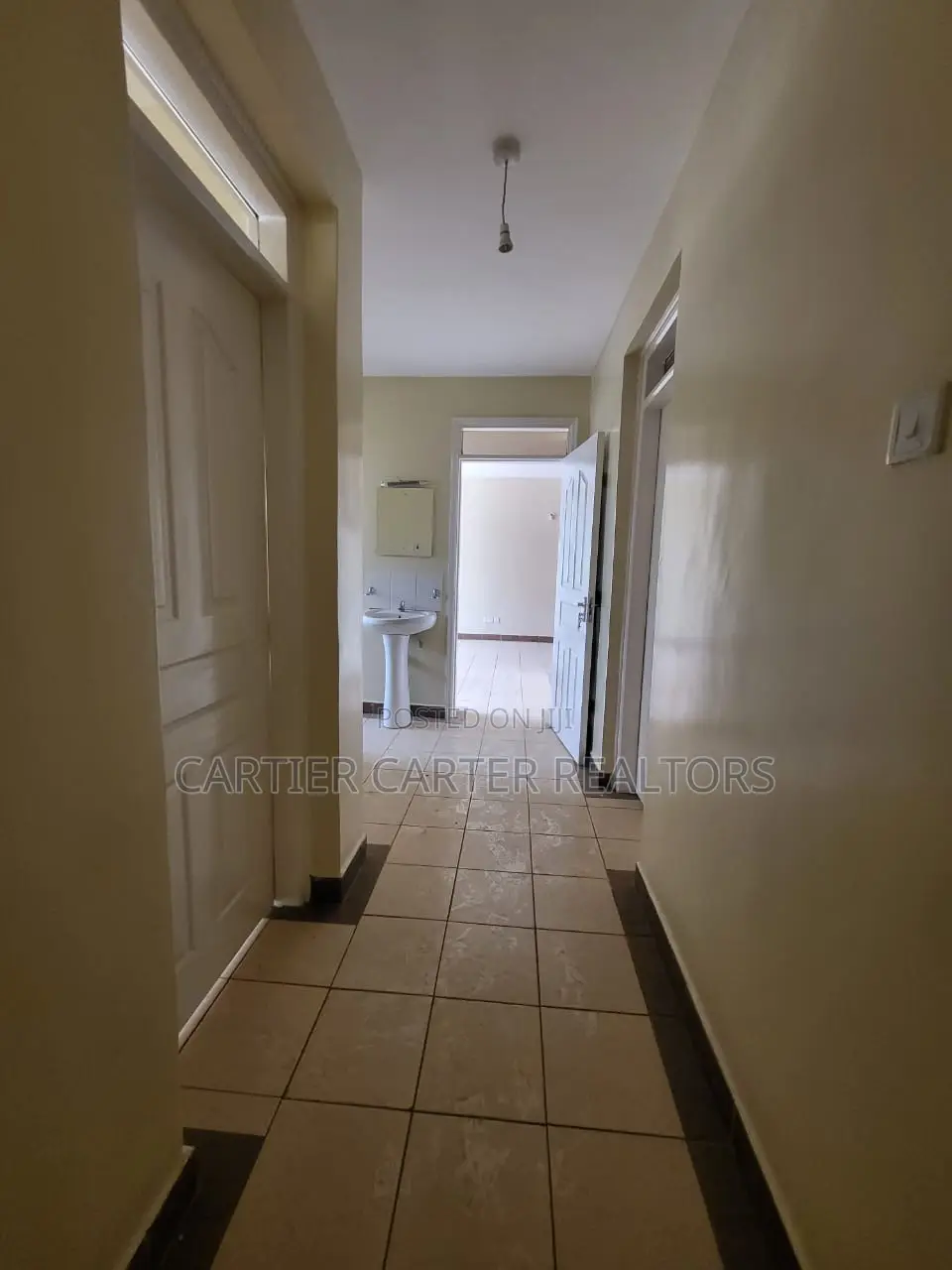3bdrm Apartment in Komarock for sale in Komarock