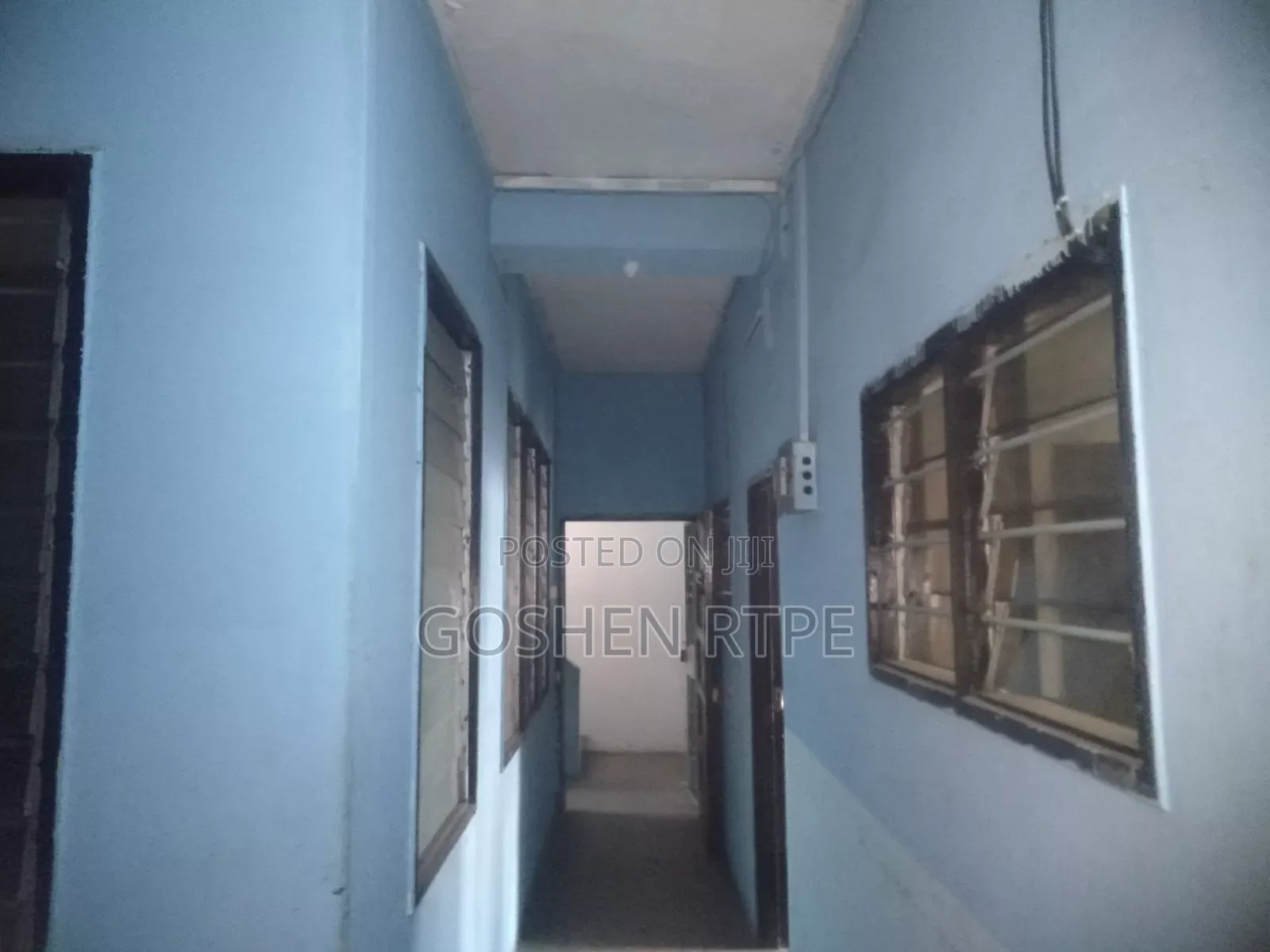 Economy Office To Let At Mwembe Tayari Mombasa City (Cbd) in Mombasa CBD