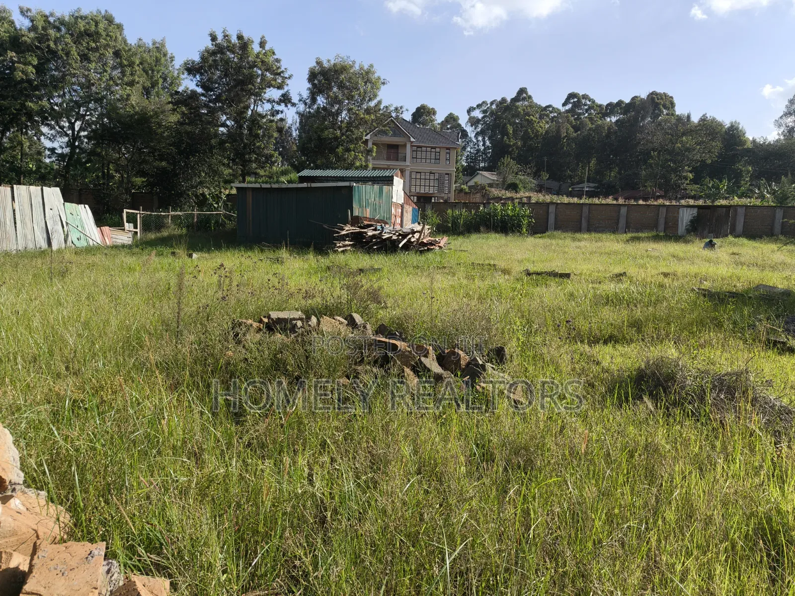 Affordable Residential Quarter Acre Plot for Sale in Kerarapon Drive in Kerarapon