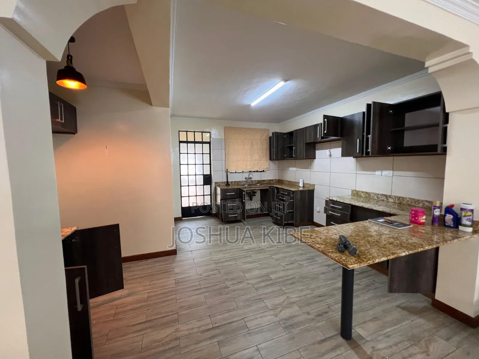 Spacious 4bedroom Plus DSQ in Mugutha in Membley Estate
