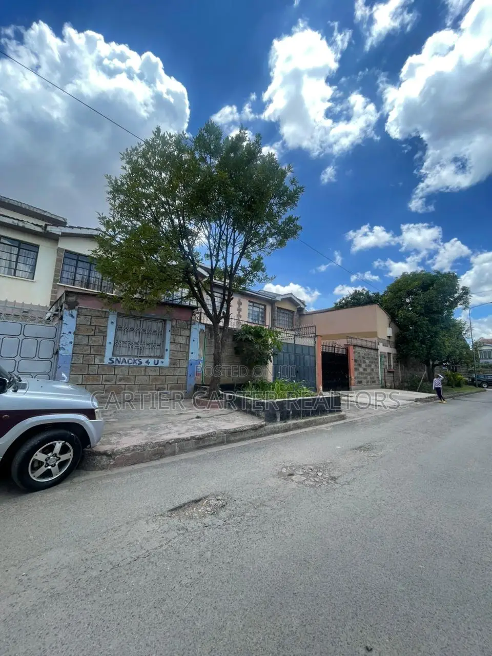3bdrm Mansion in Greenspan for sale in Greenspan