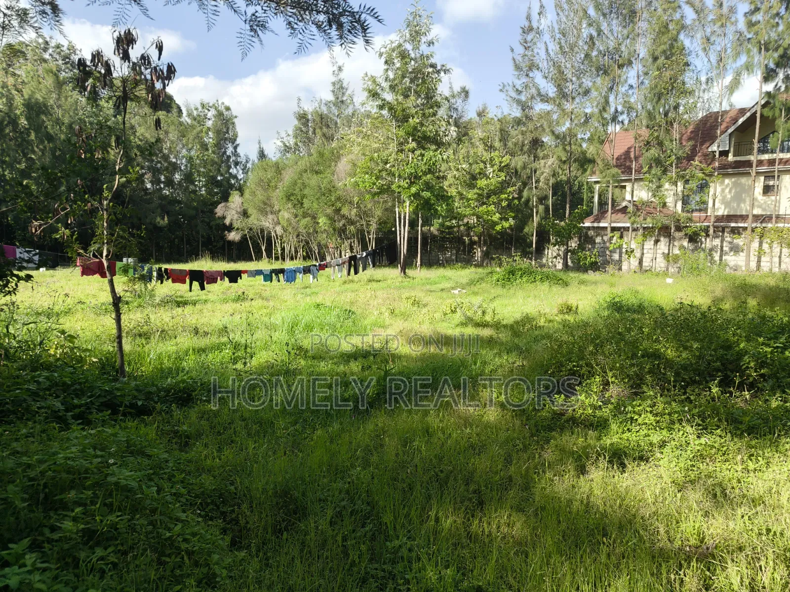 Residential Quarter Acre Plot for Sale in Kerarapon Drive in Kerarapon