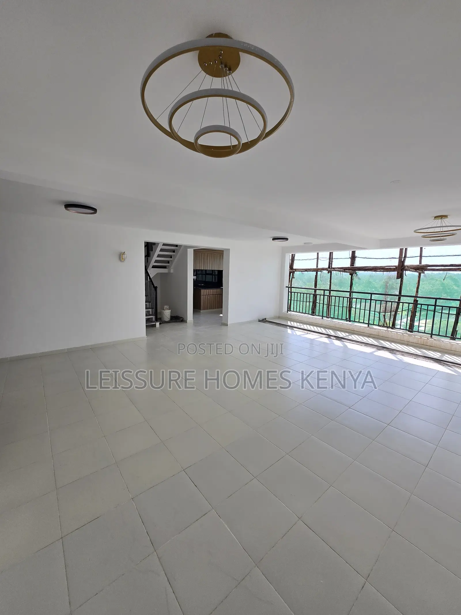 4bdrm Duplex in Thome for sale in Thome
