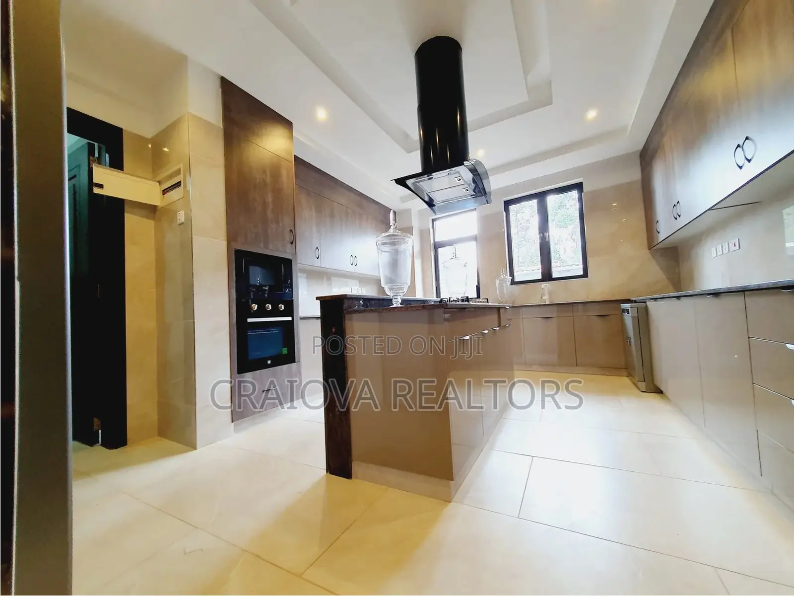 4bdrm Apartment in Riverside Drive for sale in Riverside Drive