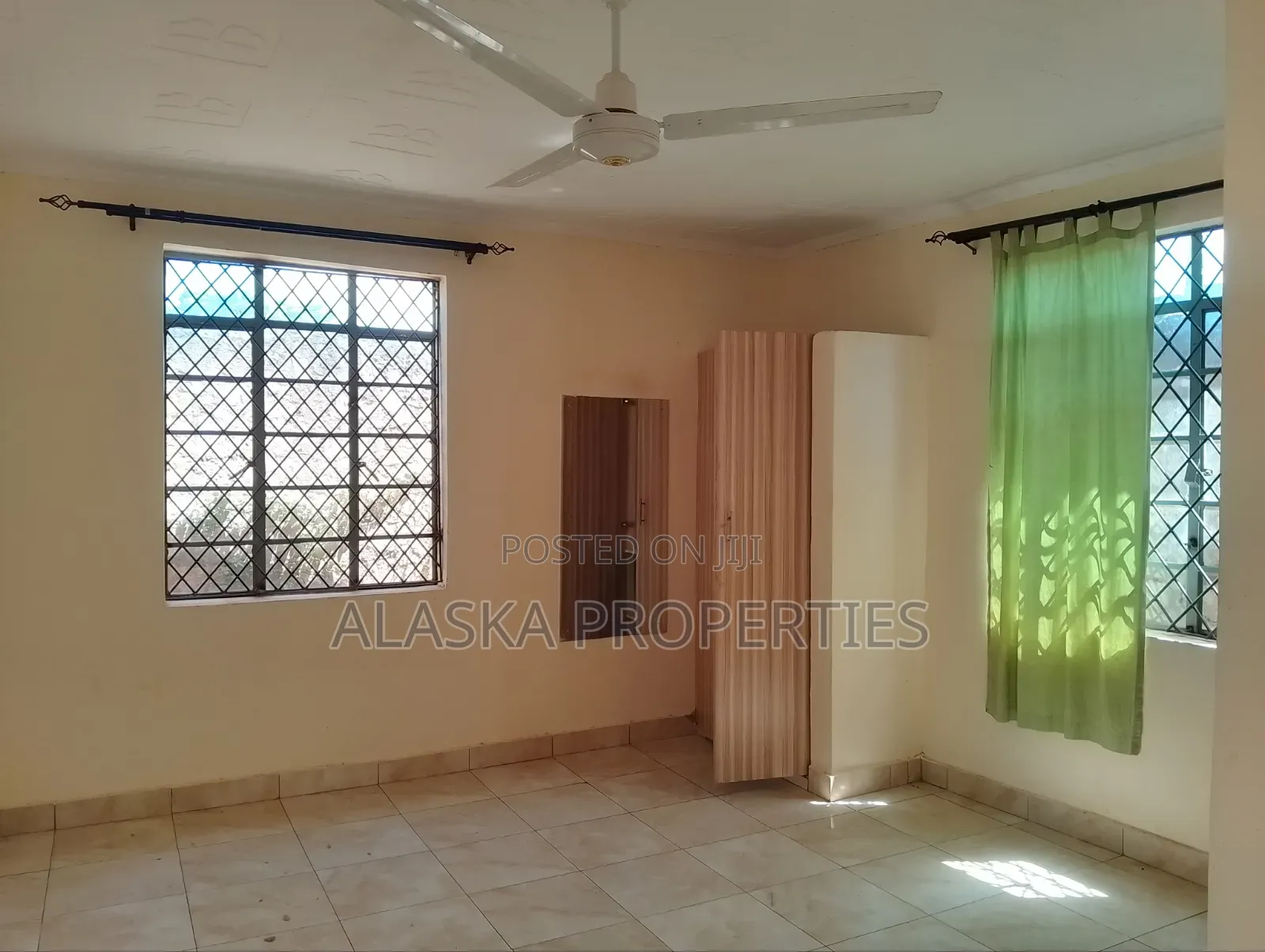 1bdrm Bedsitter in Gichaga Estate, Ziwa la Ngombe for rent in Ziwa la Ngombe