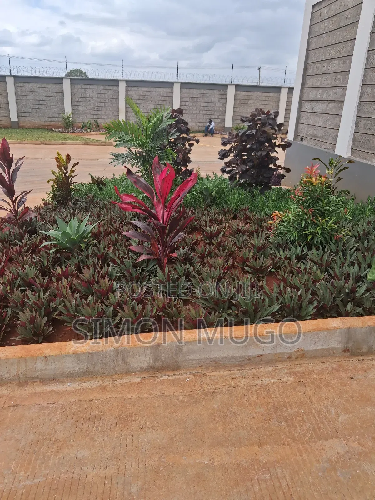 Godown 6000 Sq Ft to Let Ruiru Town 35 Sh. Per Square Feet PLS Vat in Kimbo