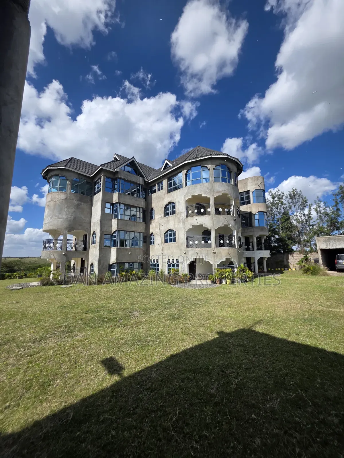 10bdrm Farm House in Birika On 8Acres, Kiserian for sale in Kiserian