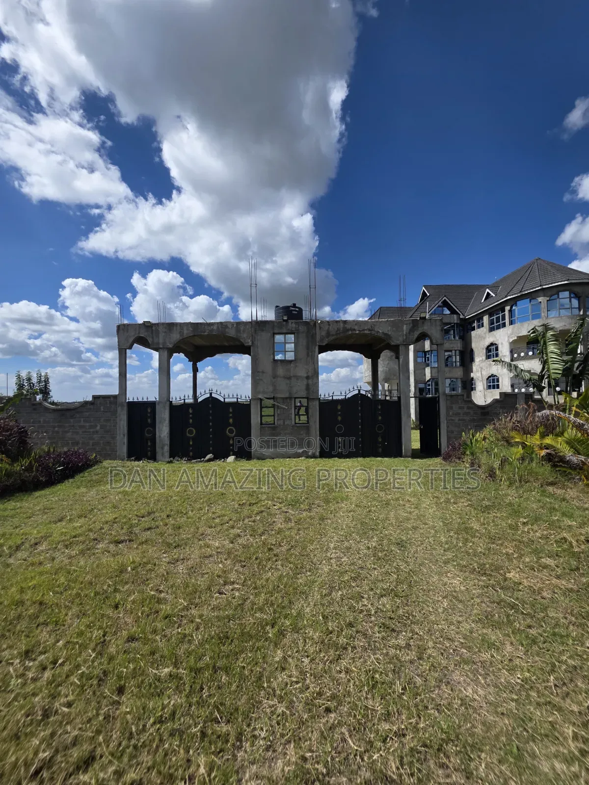 10bdrm Farm House in Birika On 8Acres, Kiserian for sale in Kiserian