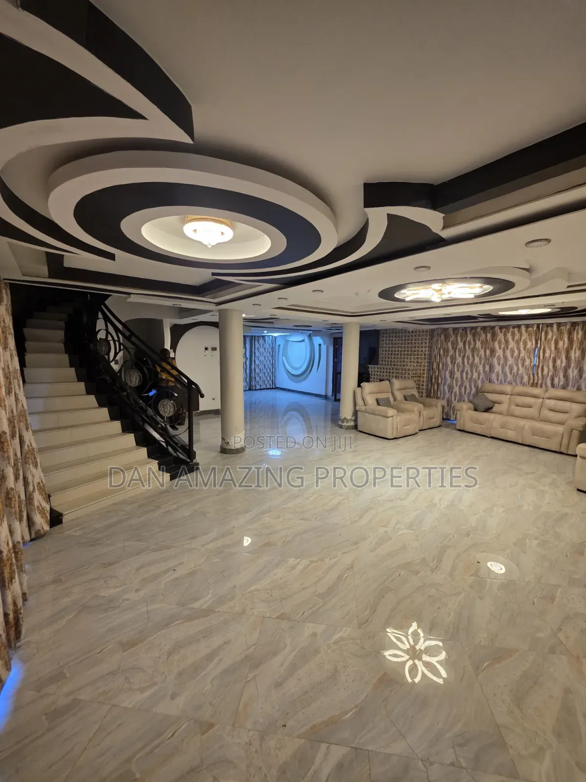10bdrm Farm House in Birika On 8Acres, Kiserian for sale in Kiserian