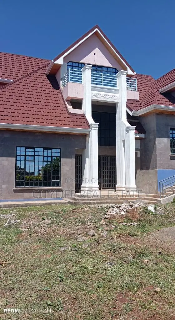 6bdrm Villa in Cianda, Ndumberi for sale in Ndumberi