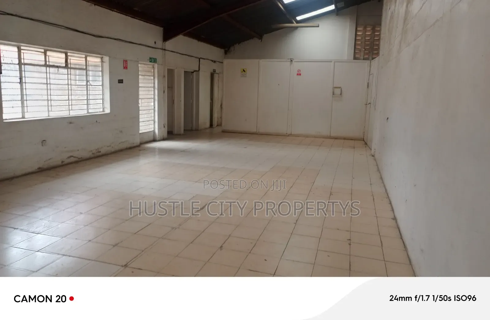 Upstairs Godown to Let. in Industrial Area (Nairobi)