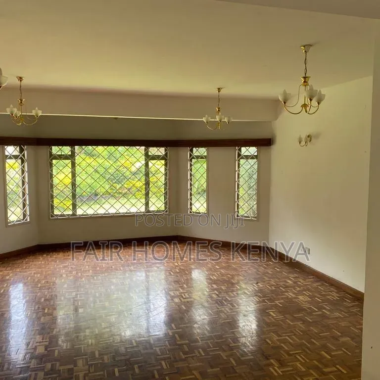 5bdrm Townhouse / Terrace in Gitanga Road, Maziwa for rent in Maziwa