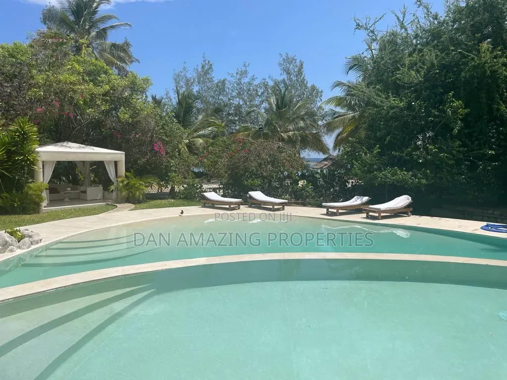 Furnished 6bdrm Villa in Diani On 1/2 Acre for sale in Diani