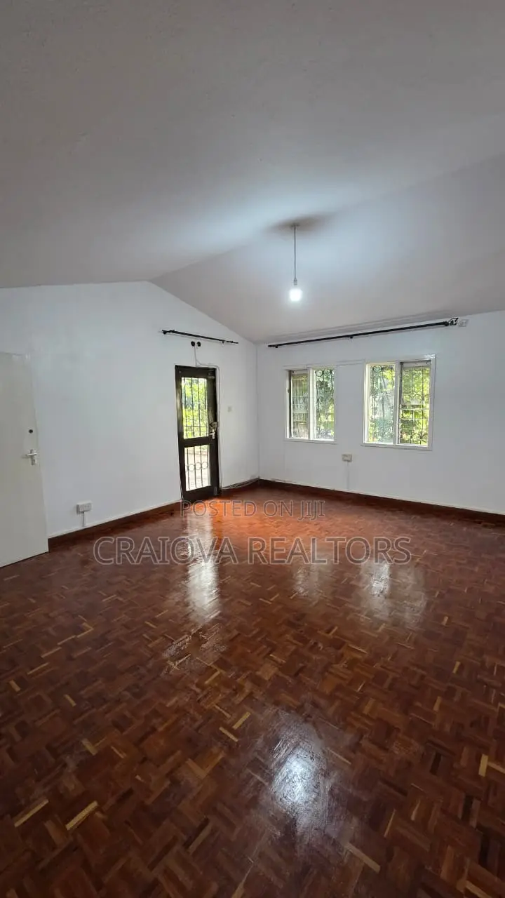 4bdrm Townhouse Terrace in Kitisuru for rent in Kitisuru