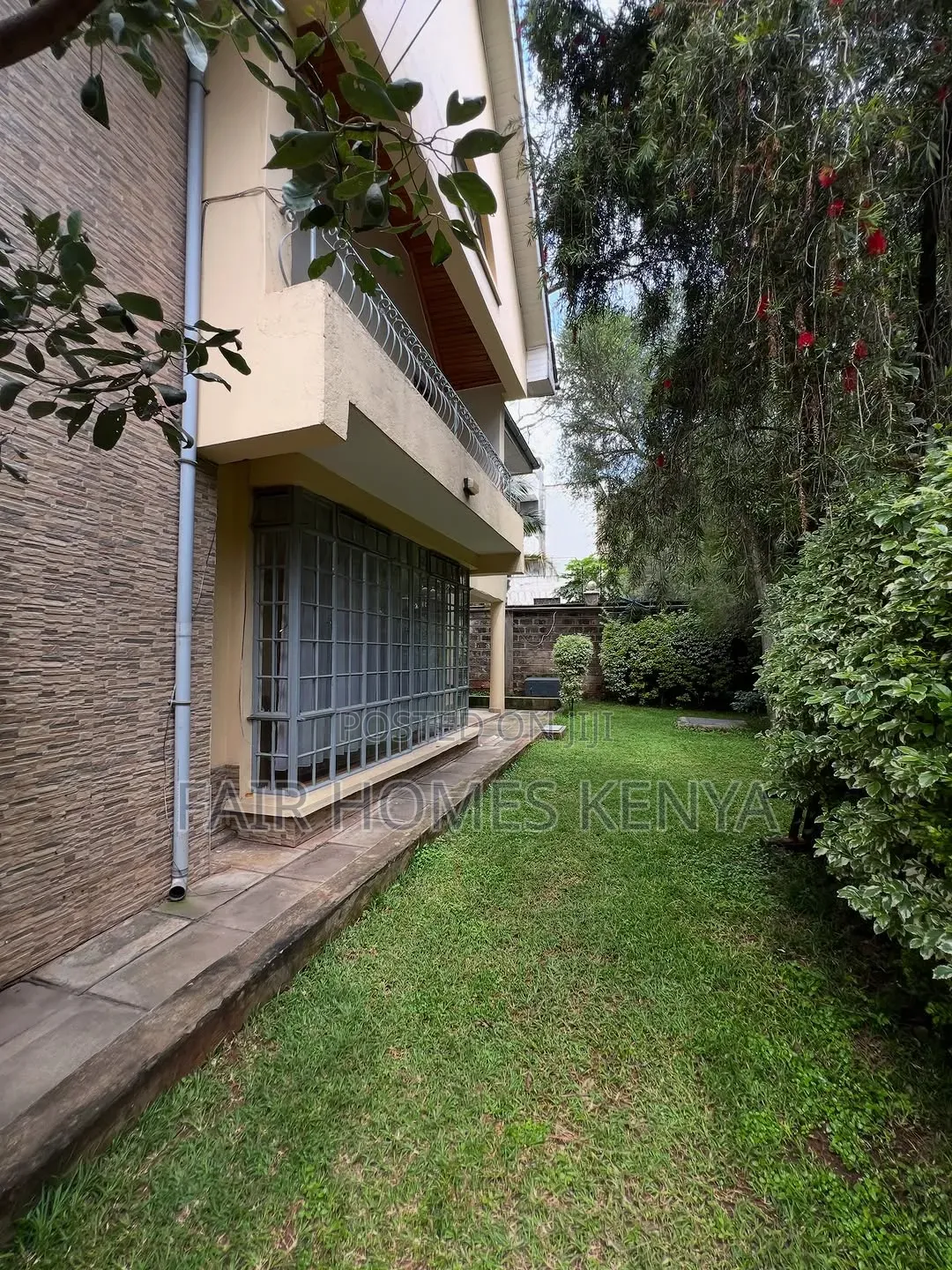 5bdrm Townhouse / Terrace in Lavington Green, Muthangari for rent in Muthangari