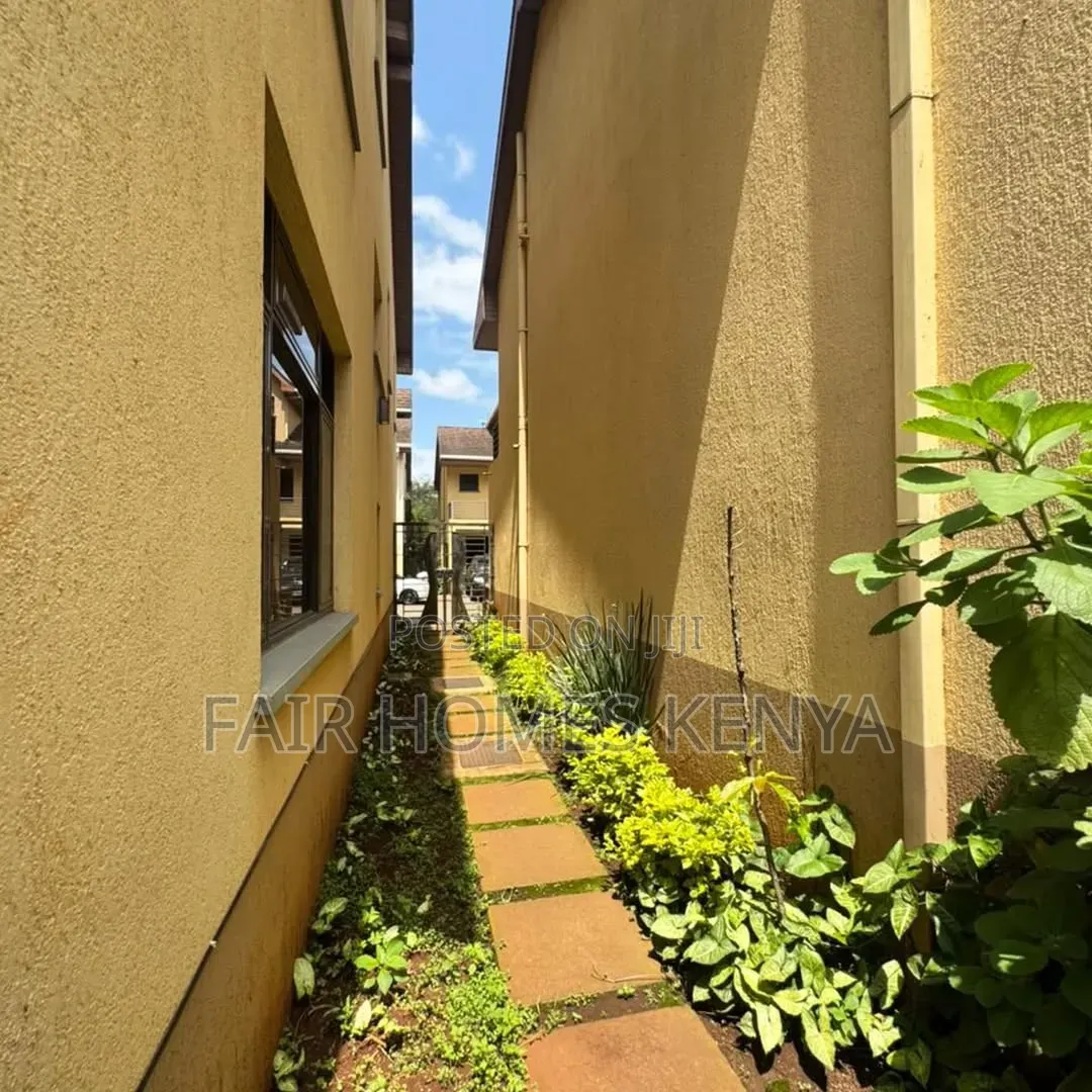 5bdrm Townhouse / Terrace in Gitanga Road, Valley Arcade for rent in Valley Arcade