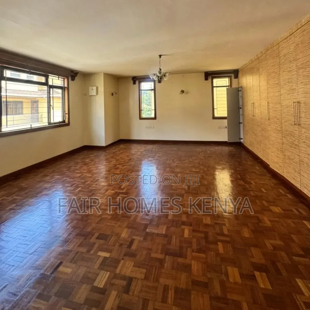 5bdrm Townhouse / Terrace in Gitanga Road, Valley Arcade for rent in Valley Arcade