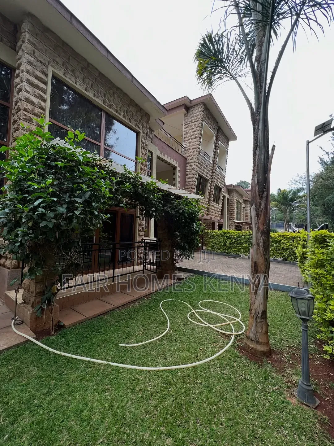 5bdrm Townhouse / Terrace in Chalbi Drive, Muthangari for rent in Muthangari