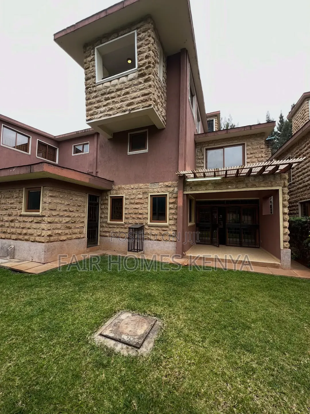 5bdrm Townhouse / Terrace in Chalbi Drive, Muthangari for rent in Muthangari