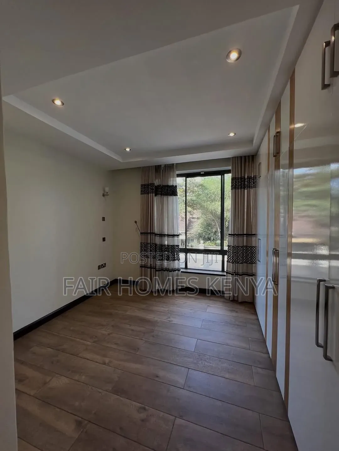 5bdrm Townhouse / Terrace in Lavington Green, Muthangari for rent in Muthangari