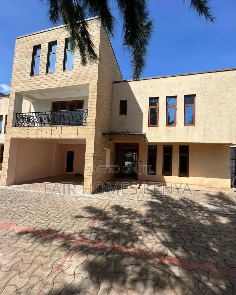 5bdrm Townhouse / Terrace in Lavington Green, Muthangari for rent in Muthangari