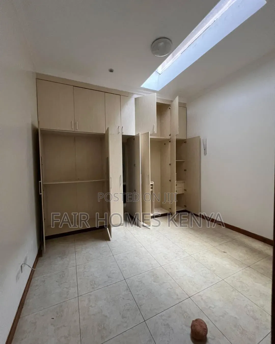 4bdrm Townhouse / Terrace in Riverside Drive for rent in Riverside Drive