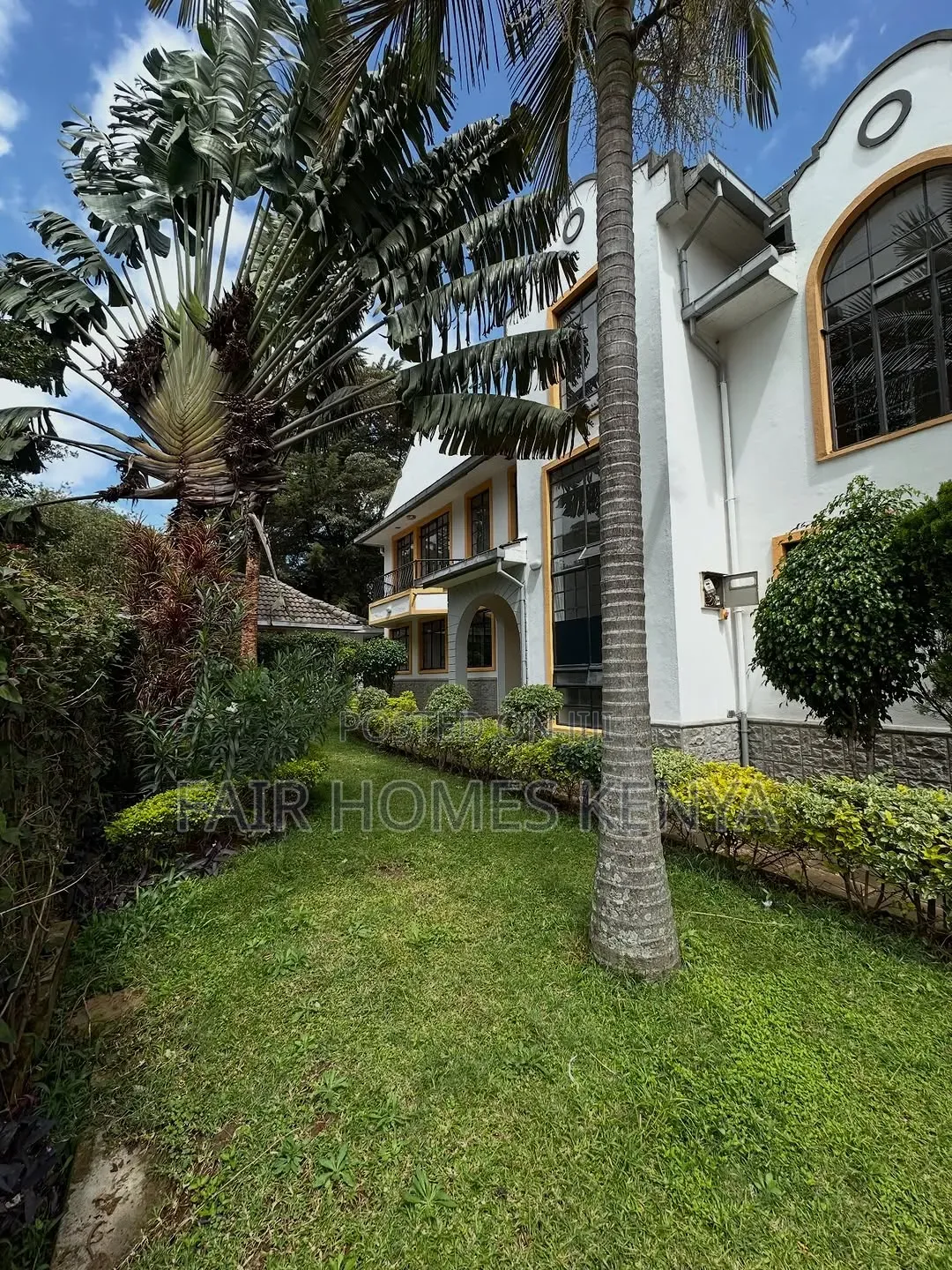 4bdrm Townhouse / Terrace in Lavington Mall, Muthangari for rent in Muthangari