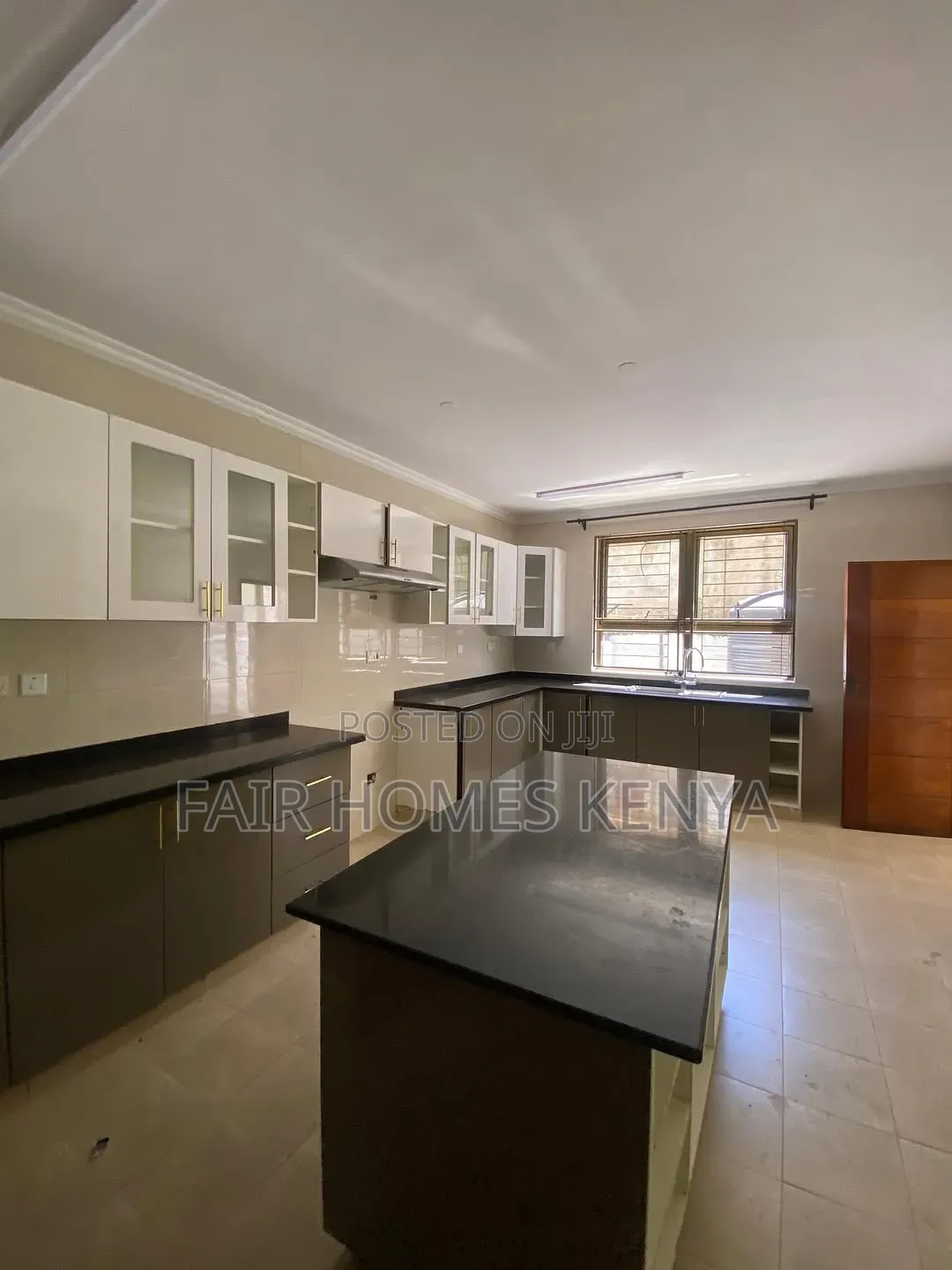 5bdrm Townhouse / Terrace in Amboseli Lane, Maziwa for rent in Maziwa
