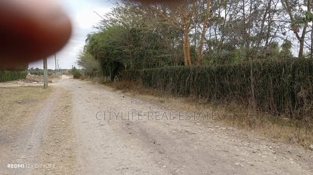 Kitengela 2.5km From Kag University 10 Acres in Kitengela