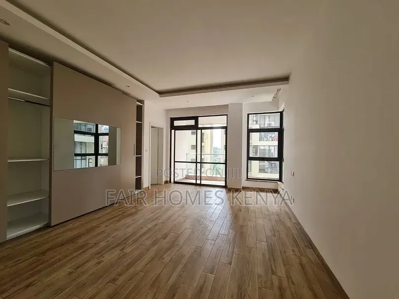 4bdrm Duplex in Riverside Drive for rent in Riverside Drive