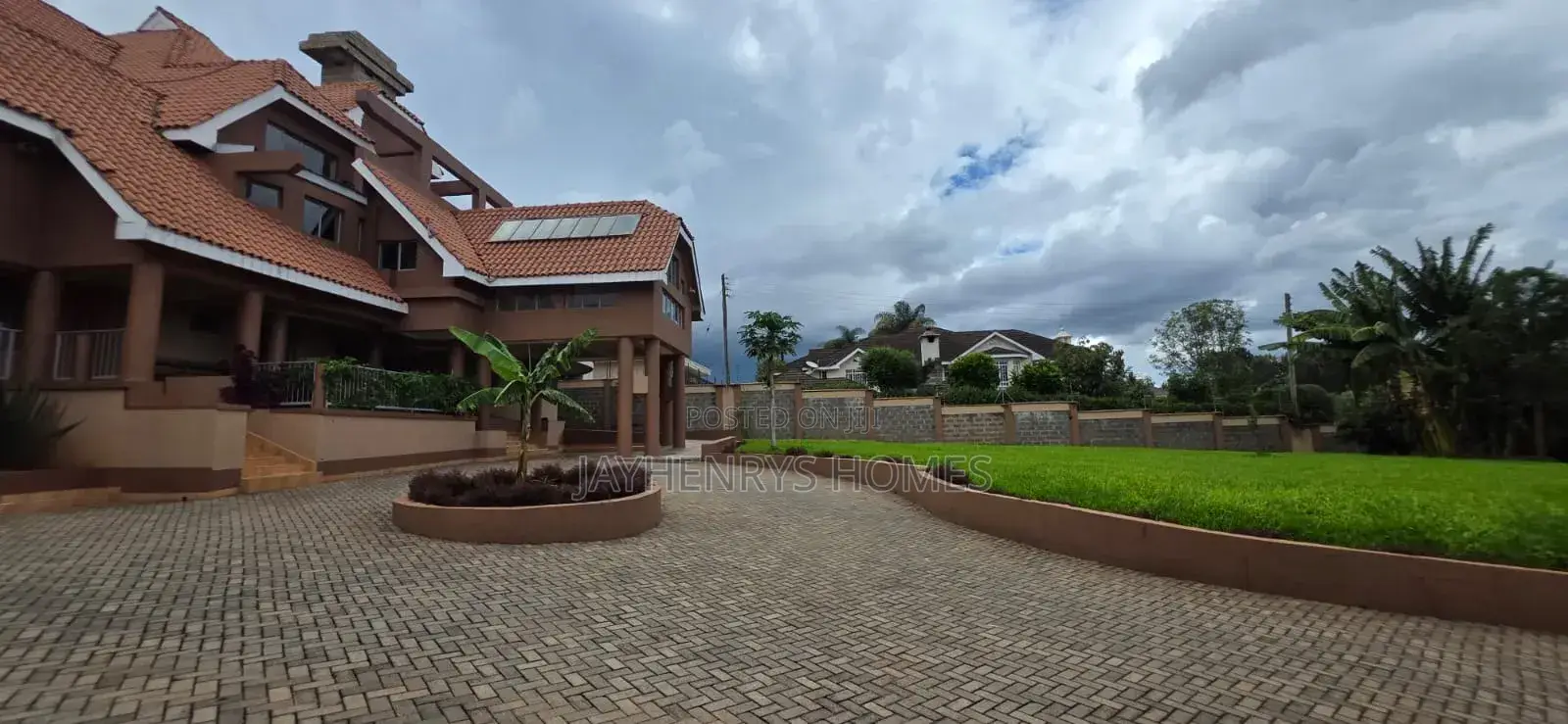8bdrm House in Runda for sale in Runda