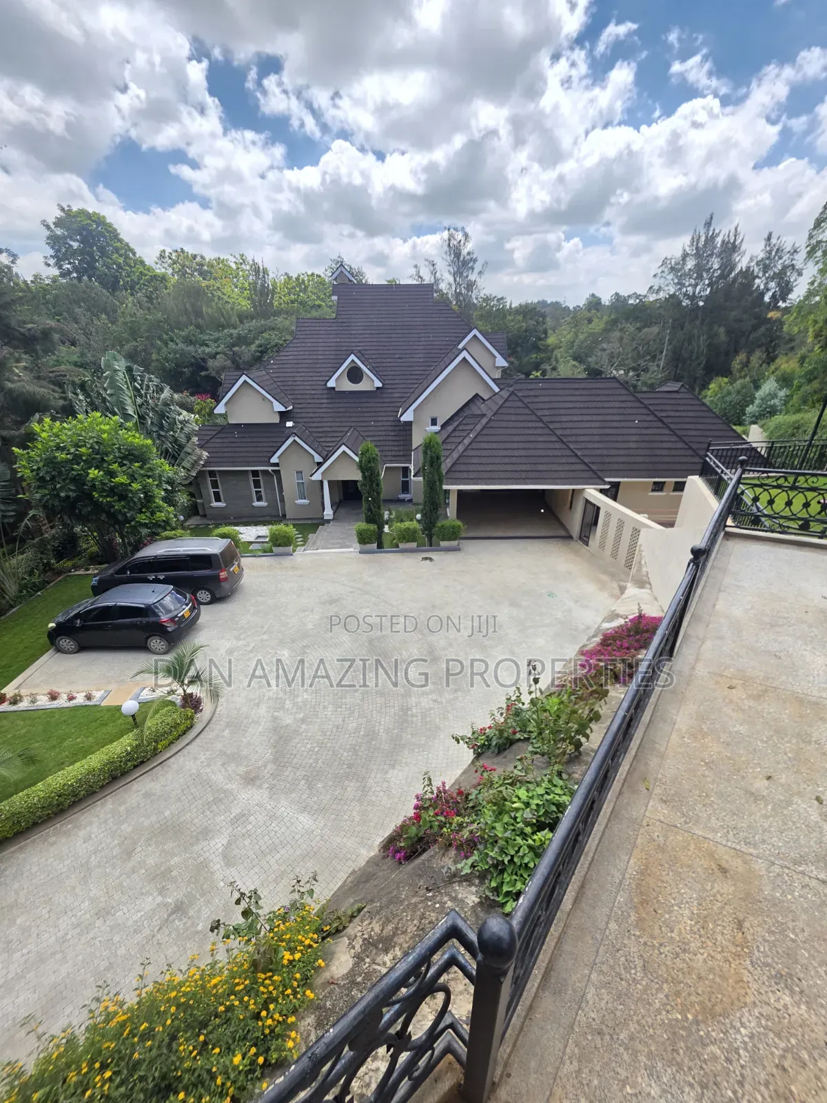 Furnished 7bdrm Maisonette in Nrb Fully Offgrid, Karen for sale in Karen