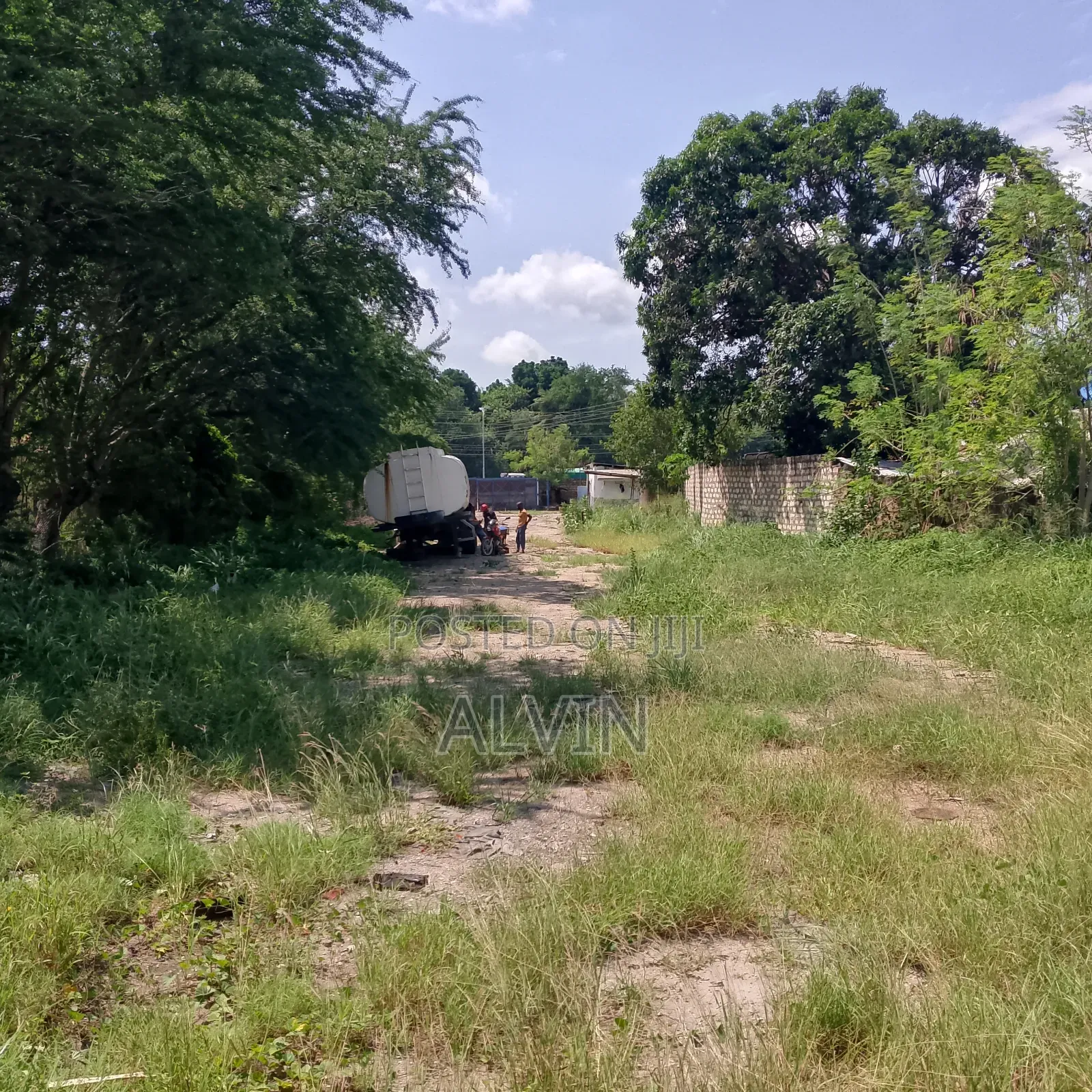 Yard to Let Changamwe in Magongo