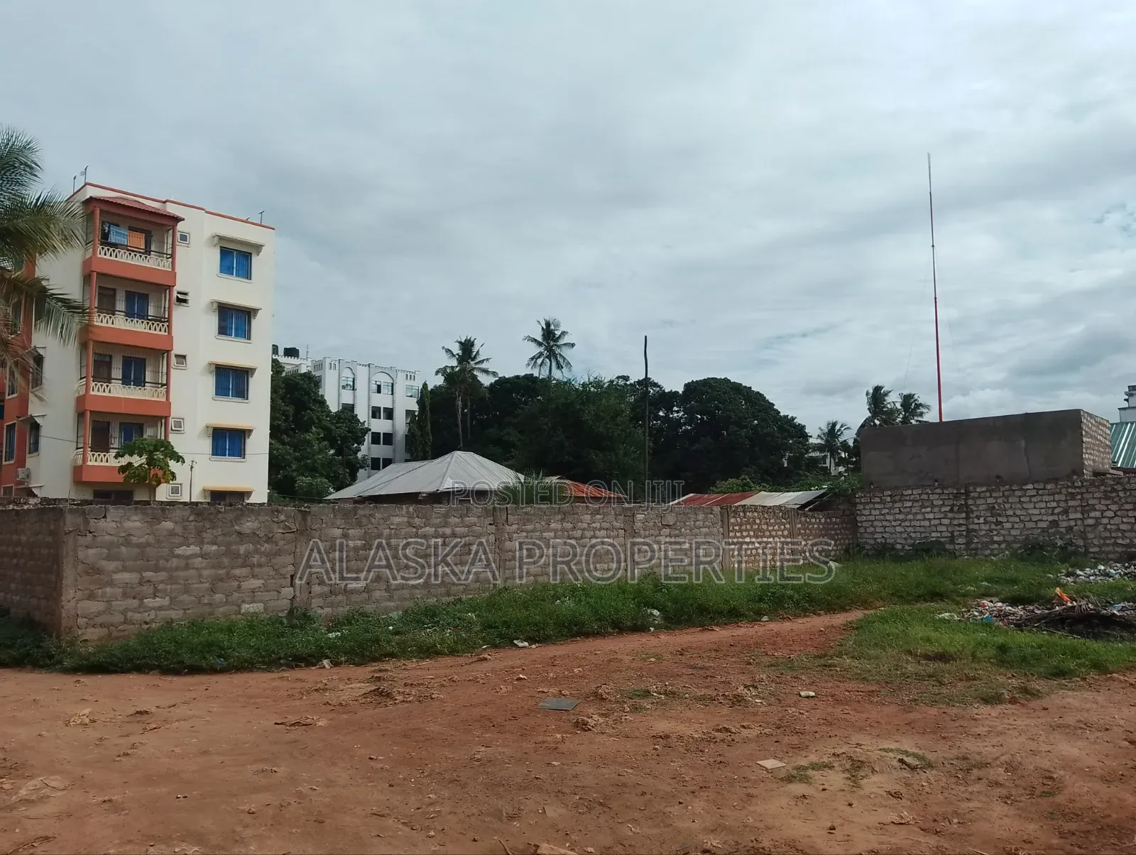 40by80 Plot for Sale at Beach Road Gichaga Estate in Ziwa la Ngombe