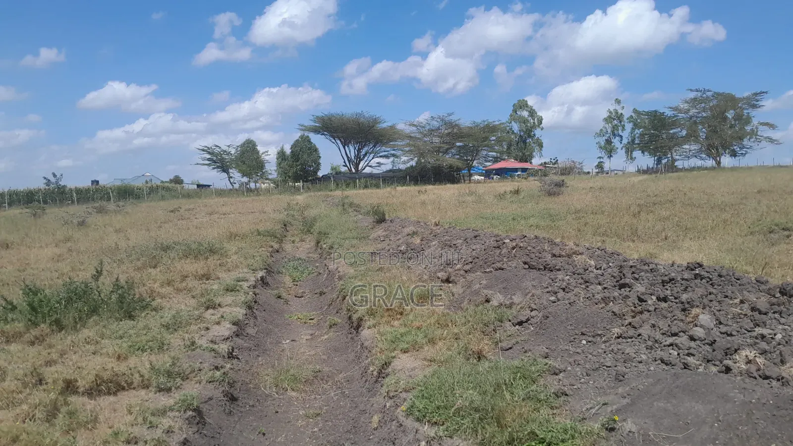Premium Isinya Plains Opp Kenchic Isinya in Isinya